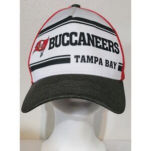 New Era Tampa Bay Buccaneers 1976 Trucker Hat NFL 100 Patch Small/Medium